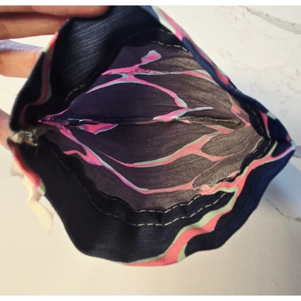 Lilly Pulitzer Travel Pouch Coral Giraffe Broken Shaker Print Fabric Favor Bag